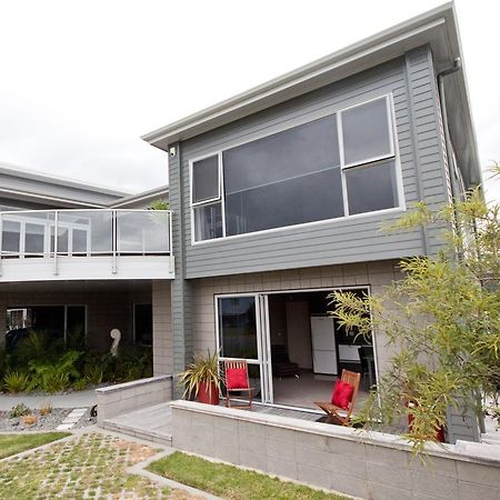 Bay Breeze Accommodation Cooks Beach Exteriér fotografie