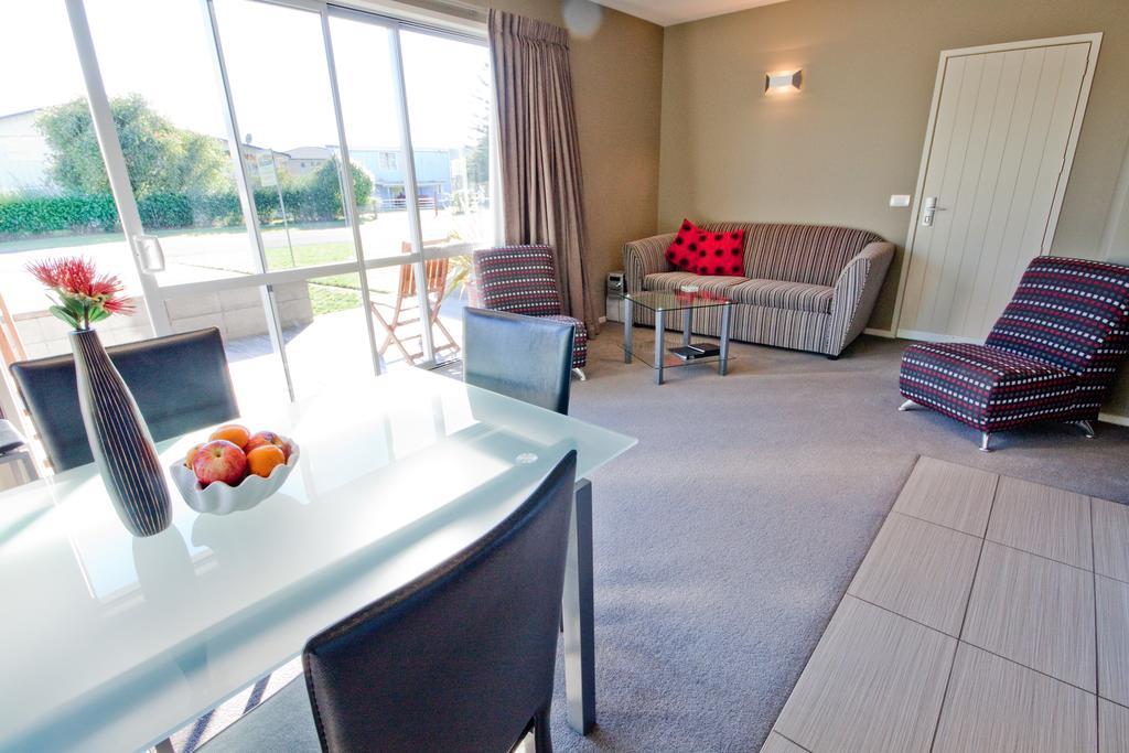 Bay Breeze Accommodation Cooks Beach Exteriér fotografie