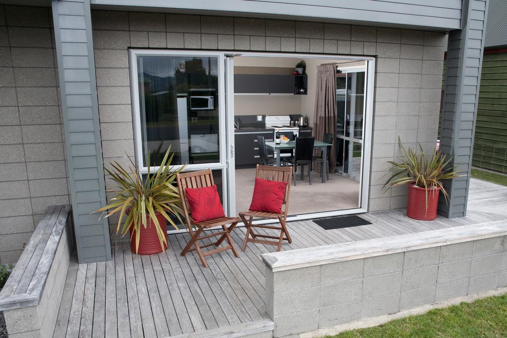 Bay Breeze Accommodation Cooks Beach Exteriér fotografie